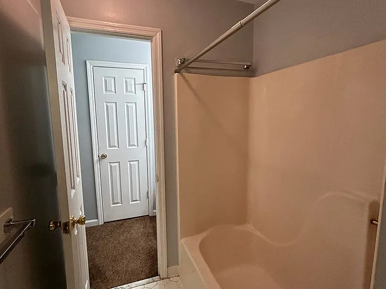 1 Crescent Ln #1 — Photo 20
