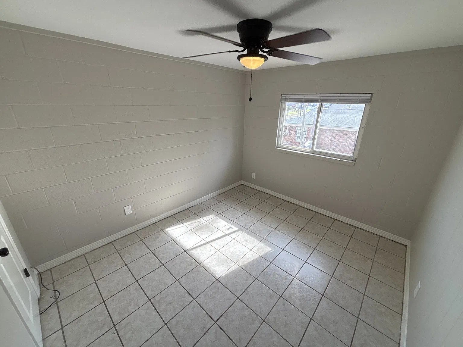 2 bed, 1.0 bath, 650 sqft, $895 — Photo 3