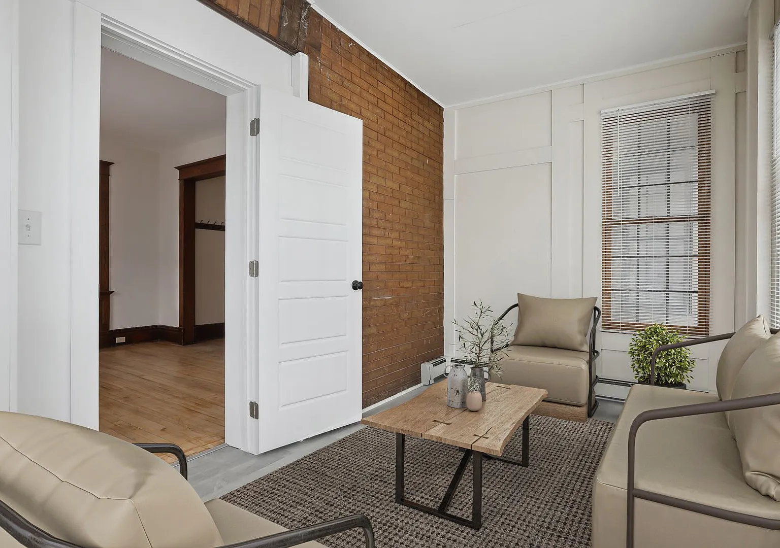 1408 West 28th Street — Photo 2
