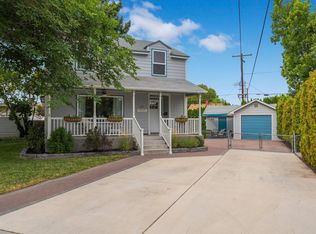 221 Jadwin Ave, Richland, WA 99352