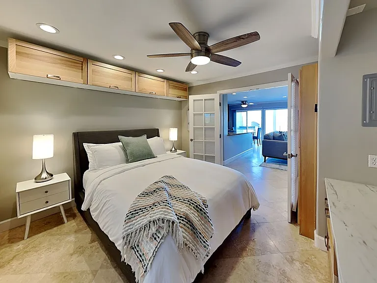 3999 Crown Point Dr #31 — Photo 9