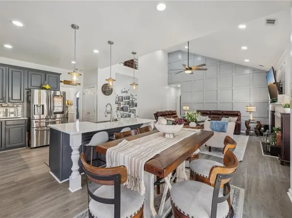 2755 Turning Leaf Dr, Lawrenceville, GA 30044