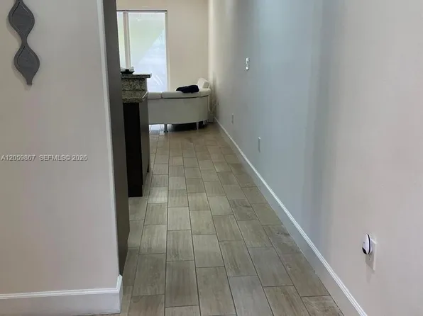2258 NE 42nd Cir, Homestead, FL 33033
