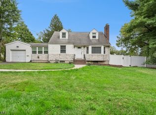 164 Watson Rd, Fanwood, NJ 07023