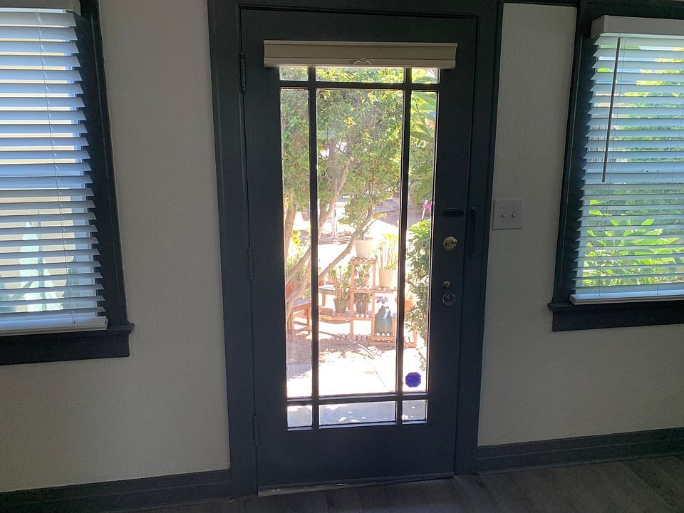 1st image of 2214 Meade Ave