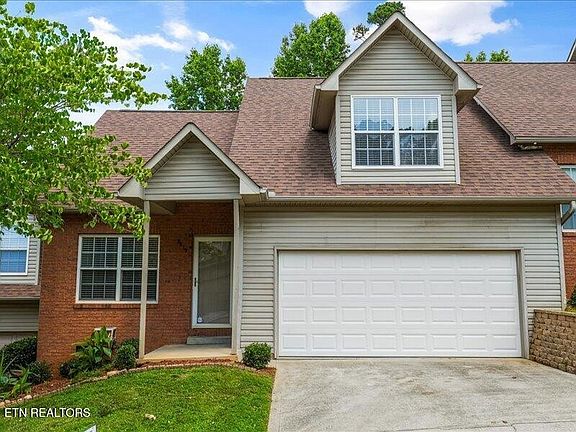 2nd image of 8819 Percy Way