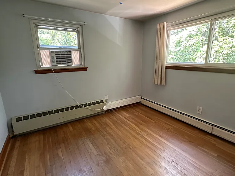18 Lakeside Dr — Photo 18