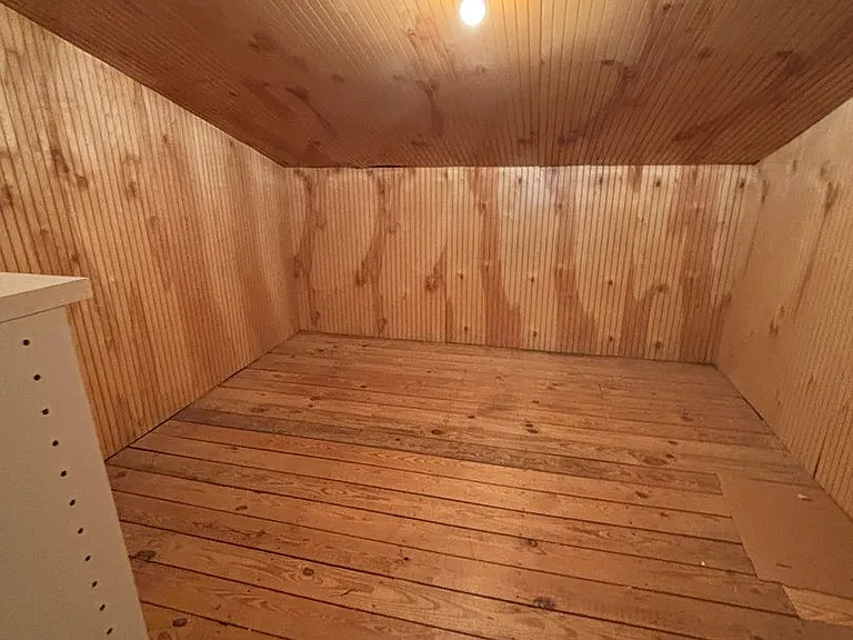 2312 Bedford Ave — Photo 16