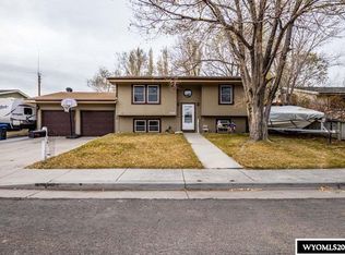 1570 Green River Way, Green River, WY 82935