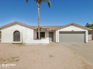 690 W Barrow Dr, Chandler, AZ 85225