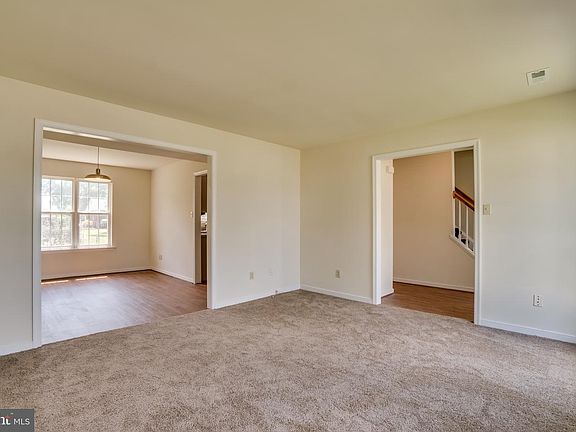 4th image of 5700 Jasonwood Ct