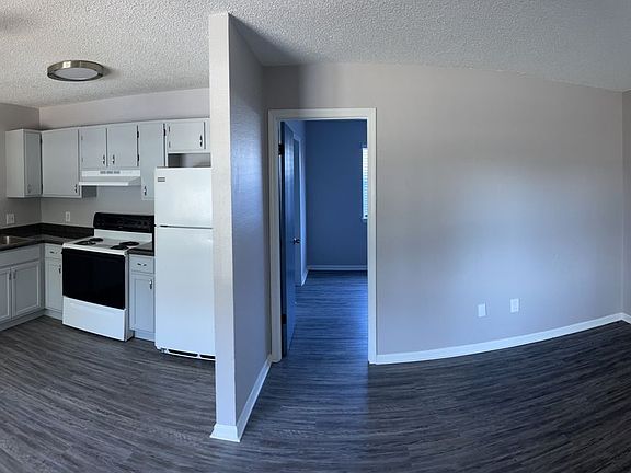 4th image of 2525 NW 38th Pl #A7