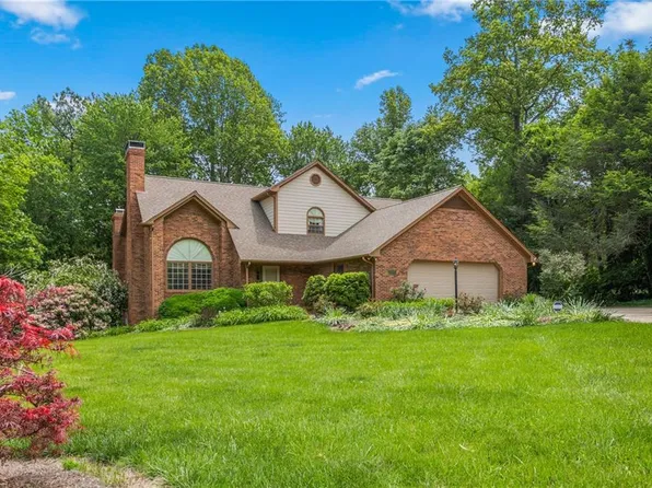 1907 Shepherd Dr, Reidsville, NC 27320