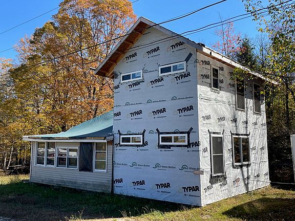 4th image of 8 Science Hill Road