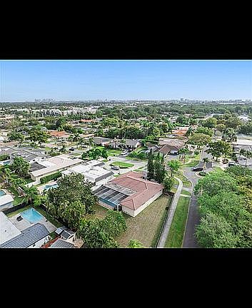 2nd image of 3800 N 36th Ave
