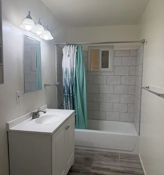711 Walnut Ave — Photo 9