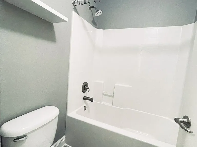 2386 Barberee Dr — Photo 15