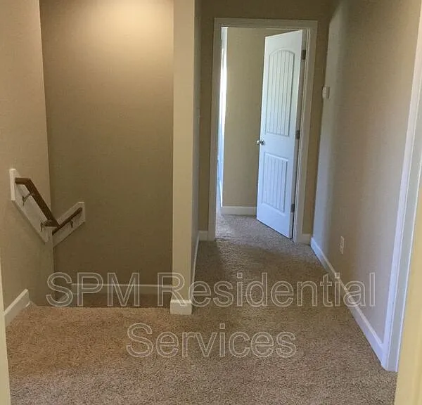 748 Chadwick Shores Dr — Photo 20