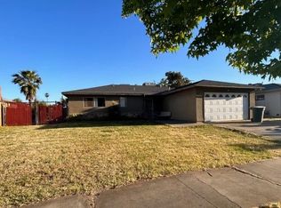1840 Phoenix Way, Merced, CA 95348