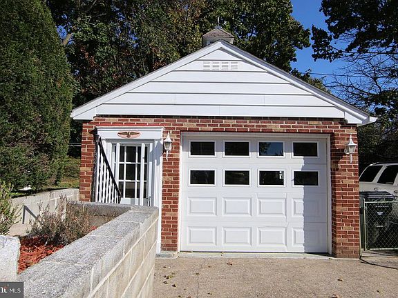 4th image of 2639 Rumson Dr