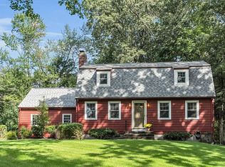 24 Whippletree Rd, Chelmsford, MA 01824