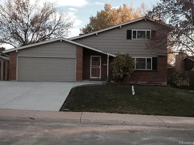3740 W 95th Pl — Photo 1