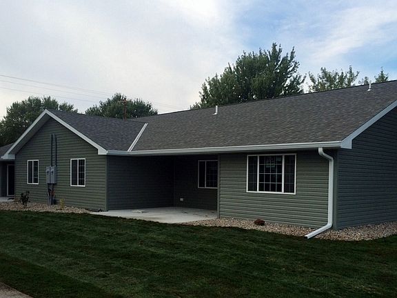 2nd image of 441 6th St