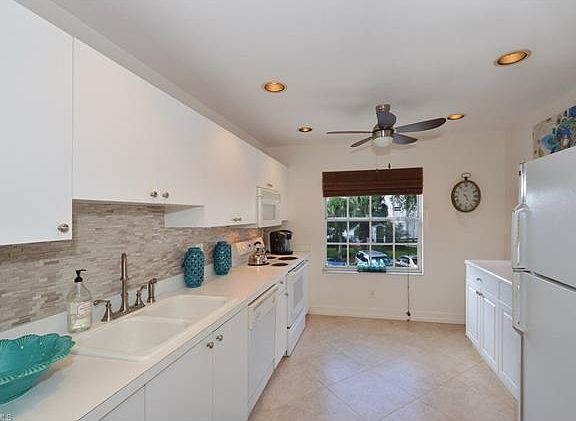 2nd image of 661 Windsor Sq APT 201