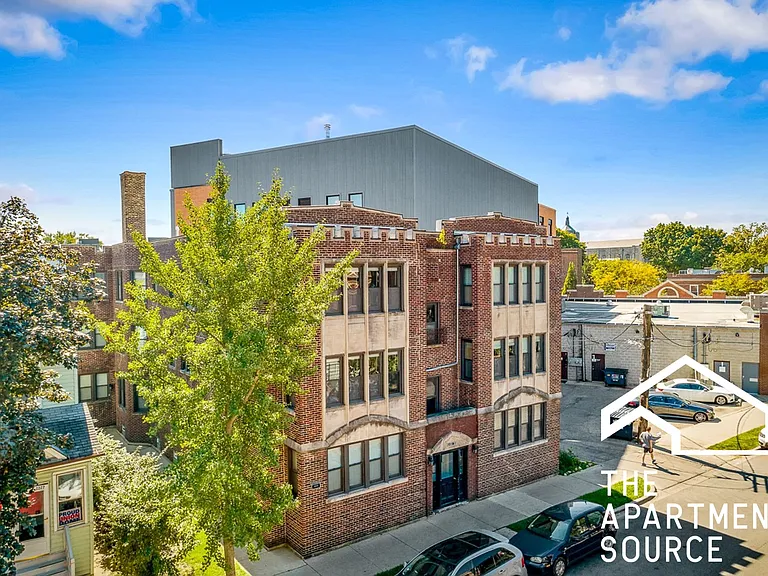 2231 W Wilson Ave #2 — Photo 6