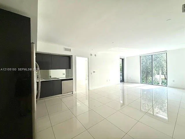 Mybrickell Condo — Photo 3