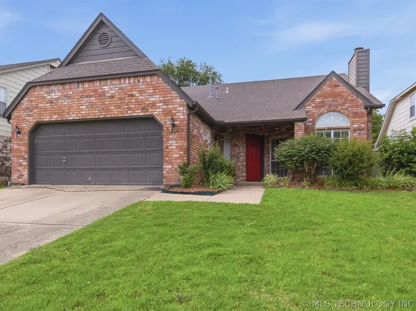1004 N Willow Ave, Broken Arrow, OK 74012