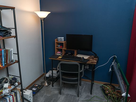 4th image of 9333 Nengqerralia Dr