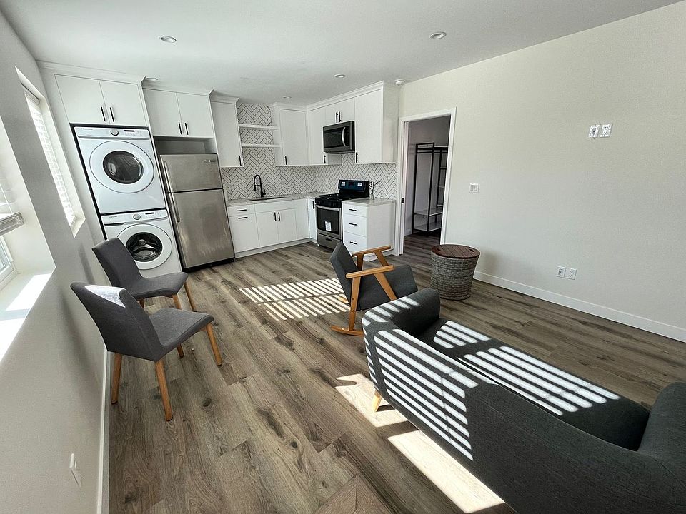 1st image of 7462 Sausalito Ave