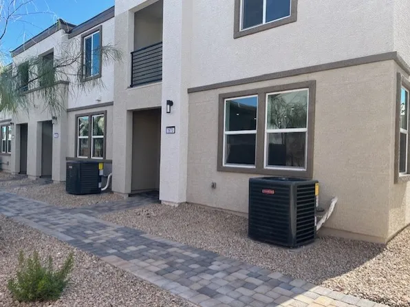 1970 Hydranga Cir #8, Las Vegas, NV 89107