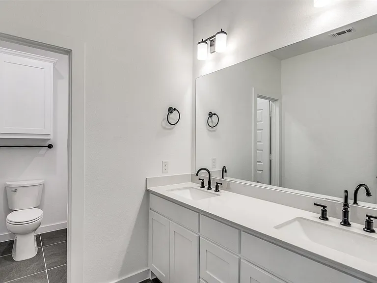 2302 Mercy Way — Photo 30
