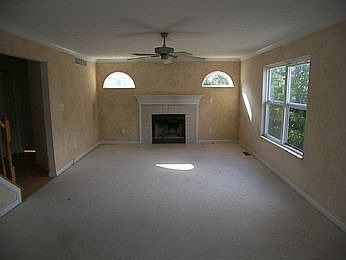 5th image of 1786 Mellow Dr