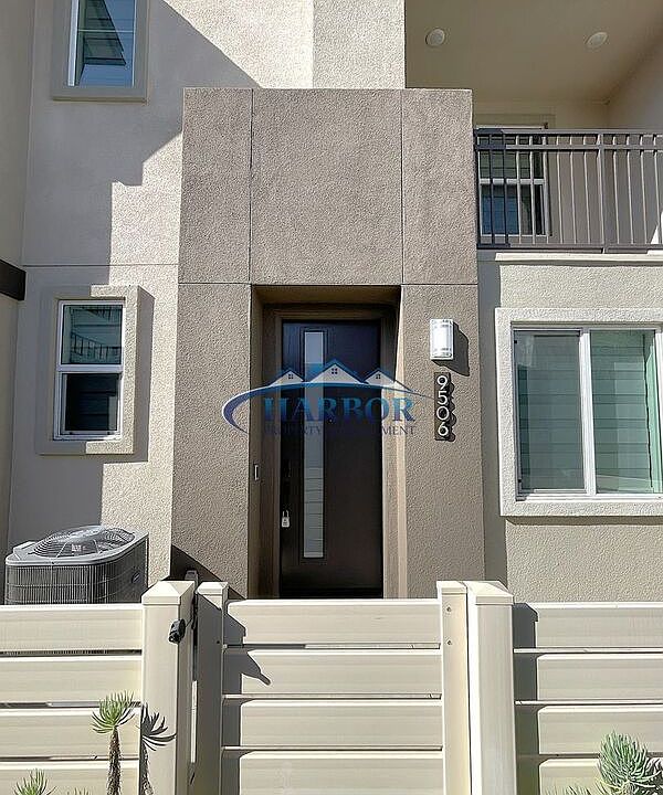 1st image of 9506 Parker Ln