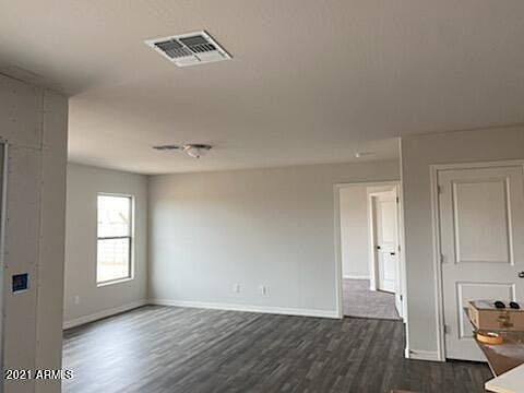 3rd image of 812 S Silvercreek Ct