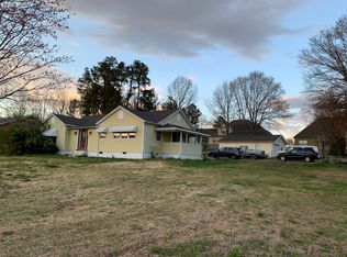 796 N Main St, Inman, SC 29349