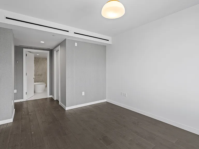 328 Adolphus Ave #606 — Photo 8