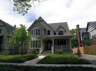 805 15th St, Wilmette, IL 60091