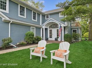 11 Longmeadow Rd, Winnetka, IL 60093