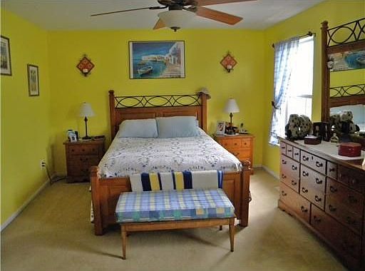 5th image of 433 Saint Giles Ct
