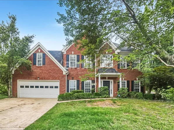 2813 Savannah Walk Cv, Suwanee, GA 30024