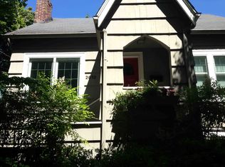2610 NE 60th St, Seattle, WA 98115