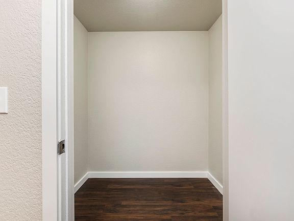 5th image of 1305 W Casino Rd APT C8
