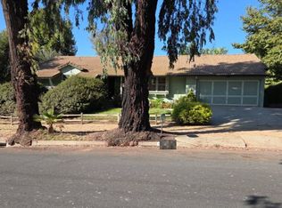 917 Nonchalant Dr, Simi Valley, CA 93065
