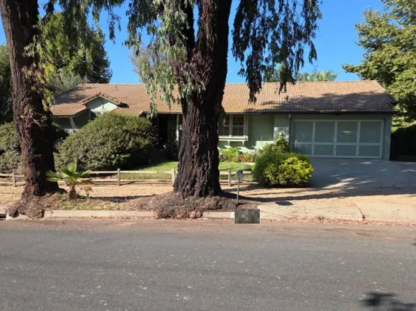 917 Nonchalant Dr, Simi Valley, CA 93065