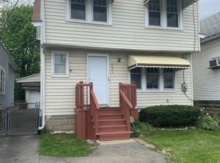 236 Roslyn St, Buffalo, NY 14215