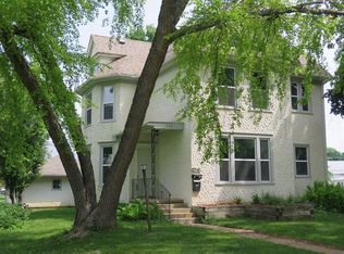 208 E Broadway St, Decorah, IA 52101